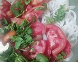 Foto del paso 1 de la receta: Ensalada de berro, tomate, Cebolla, jamón y queso