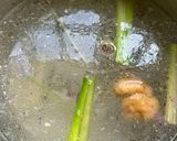 Hình bước làm 3 của món Lẩu gà tiềm ớt hiểm