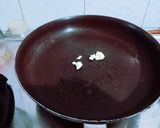 A picture of step 4 of ટેસ્ટી મોને કો બિસ્કીટ પીઝા.