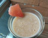 Foto del paso 5 de la receta: Jugo🍹🥛🍯 de pomelo🍊, plátano🍌 y leche condensada🥛🧃🍯