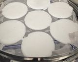 A picture of step 4 of Super soft idli.