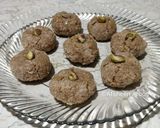 A picture of step 6 of Caramel Cocoa Coconut Macarons.