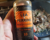 Foto del paso 1 de la receta: Tordos Worcestershire Encebollados al Ajillo