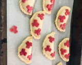 A picture of step 4 of Baked Gujiya.