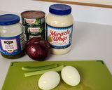 A picture of step 1 of Tuna Salad.