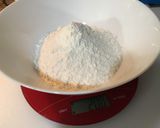 Foto del paso 1 de la receta: Pasta artesanal con crema de cebollín