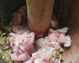 รูปขั้นตอนการทำที่ 1 ของ มะระยัดไส้หมูสับวุ้นเส้น ใส่เห็ดหอม