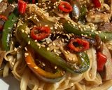 Foto del paso 6 de la receta: Noodles con ternera y wok de verduras picante
