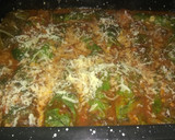 Foto del paso 11 de la receta: Niños envueltos en acelga con carne al horno