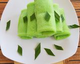 Foto langkah ke 7 dari resep Dadar gulung isi unti kelapa.