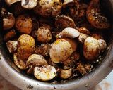 મશરૂમ નુ શાક(Mushroom Shak Recipe In Gujarati) રેસીપી સ્ટેપ1ફોટો