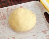 Hình bước làm 3 của món Bánh mì nhân trứng sữa