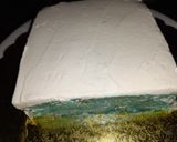 A picture of step 7 of Malai white choco crepe cake.