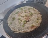 A picture of step 5 of Cheese Chilli Dosa.