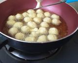 Gambar langkah 7 resipi Loukomades / Donut Yunani.