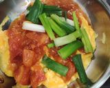 Foto langkah ke 4 dari resep Chinese Tomato Egg Stir Fry.