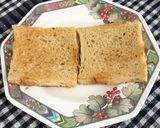 A picture of step 2 of Mayo-Schezwan-Potato Toasted Sandwich.