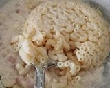 Foto langkah ke 3 dari resep Baked Mac n Cheese.