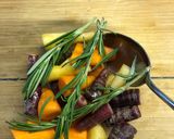 A picture of step 2 of Rainbow carrots with chicory and goats cheese - vegetarian.