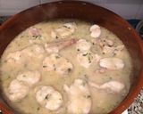 Foto del paso 6 de la receta: Rape en salsa verde de espárragos con almejas