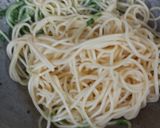 A picture of step 5 of Spinach garlic noodles.