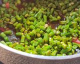 A picture of step 2 of Beans sabji.