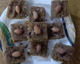 A picture of step 4 of Besan Burfi.
