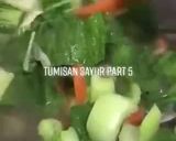 Foto langkah ke 3 dari resep Tumisan sayur part 5.