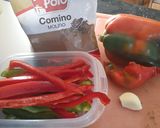 Foto del paso 4 de la receta: Pechuga al ajillo con papas cocidas y mojo canario