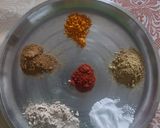A picture of step 1 of Bharwa Bhindi.