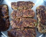 A picture of step 7 of Veg Cheese Frankie.