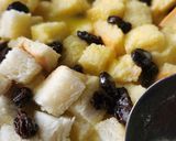 Foto langkah ke 4 dari resep Bread Pudding.
