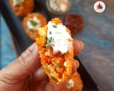 A picture of step 9 of Kurkure Paneer Momos.