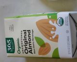 A picture of step 1 of Chilled Pineapple smoothie.