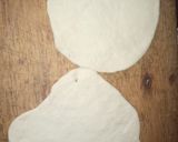 A picture of step 7 of Fried fish bread.