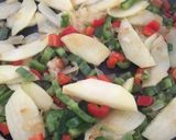 Foto del paso 5 de la receta: Pasta con manzana y mango