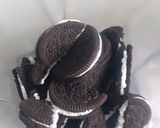 Foto langkah ke 2 dari resep 244. Oreo Kukus 2 Bahan.