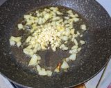 Foto langkah ke 2 dari resep Ayam Cincang Kecap.