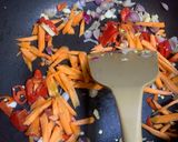 Foto langkah ke 6 dari resep Tumis Telur Sawi Putih.