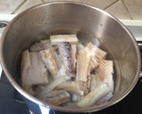 Foto del paso 1 de la receta: Tollos en salsa sin grasas