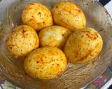 A picture of step 2 of Egg Do Pyaza.