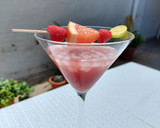 Foto del paso 2 de la receta: Cóctel Cosmopolitan🍸🍓