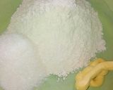 A picture of step 1 of Marble donut.