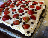 Foto langkah ke 12 dari resep Strawberry Choco Cake in Raw Style.
