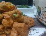 A picture of step 4 of Pea's Crispy Fritters.