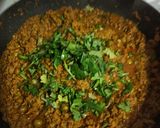 A picture of step 23 of Veg Soya Keema Matar.