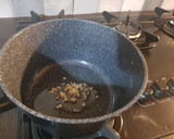 Foto del paso 1 de la receta: Pizza exprés sin levadura sin amasado