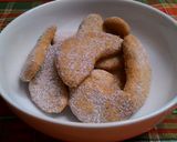 A picture of step 5 of Vanillekipferl Vanilla Crescent Cookies.