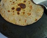 A picture of step 4 of Blackgram Sprout Paratha.