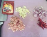Foto langkah ke 1 dari resep Ayam cah kacang panjang bumbu sambal terasi.